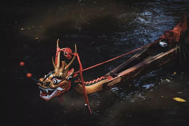 荔湾起龙船喽荔湾泮塘七条龙船齐苏醒端午龙舟狂欢季要来了