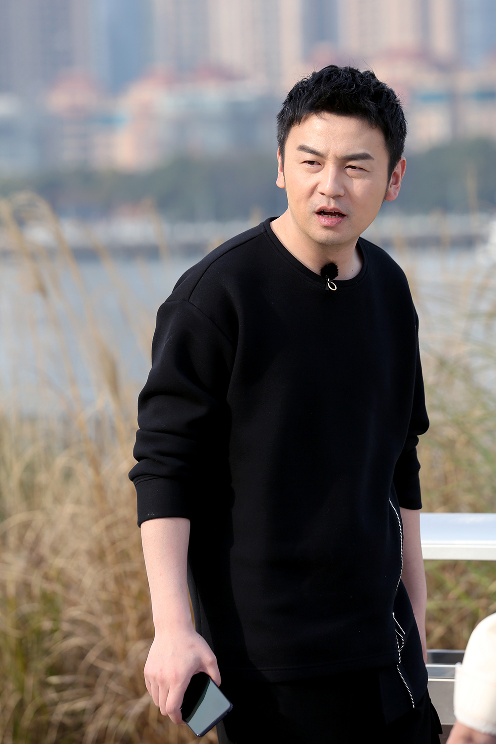 雷佳音极限挑战新手上线二锅头反被套路承包笑点