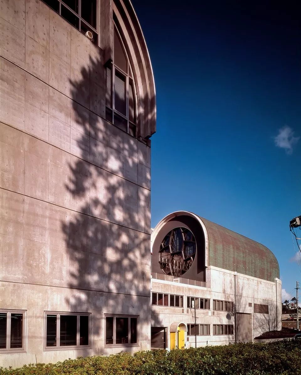 矶崎新 | 诗意的材料 · 隐喻的灵魂_建筑