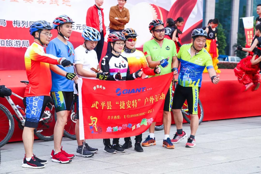 图片丨学生宣传中心记者站 练剑英 陈晓敏学生宣传中心海报社 夏海强