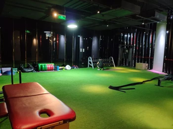 武汉人朋友圈里刷屏晒照的那些健身房,到底什么来头?