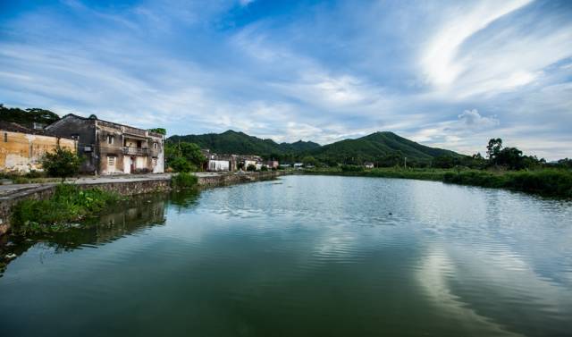 奥园泉林黄金小镇1200亩占地万亩自然资源齐备房产价值