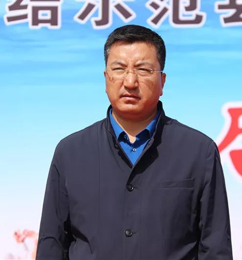 张羽出席仪式并讲话县委副书记,县政府县长杨永红宣布临潭县第16个