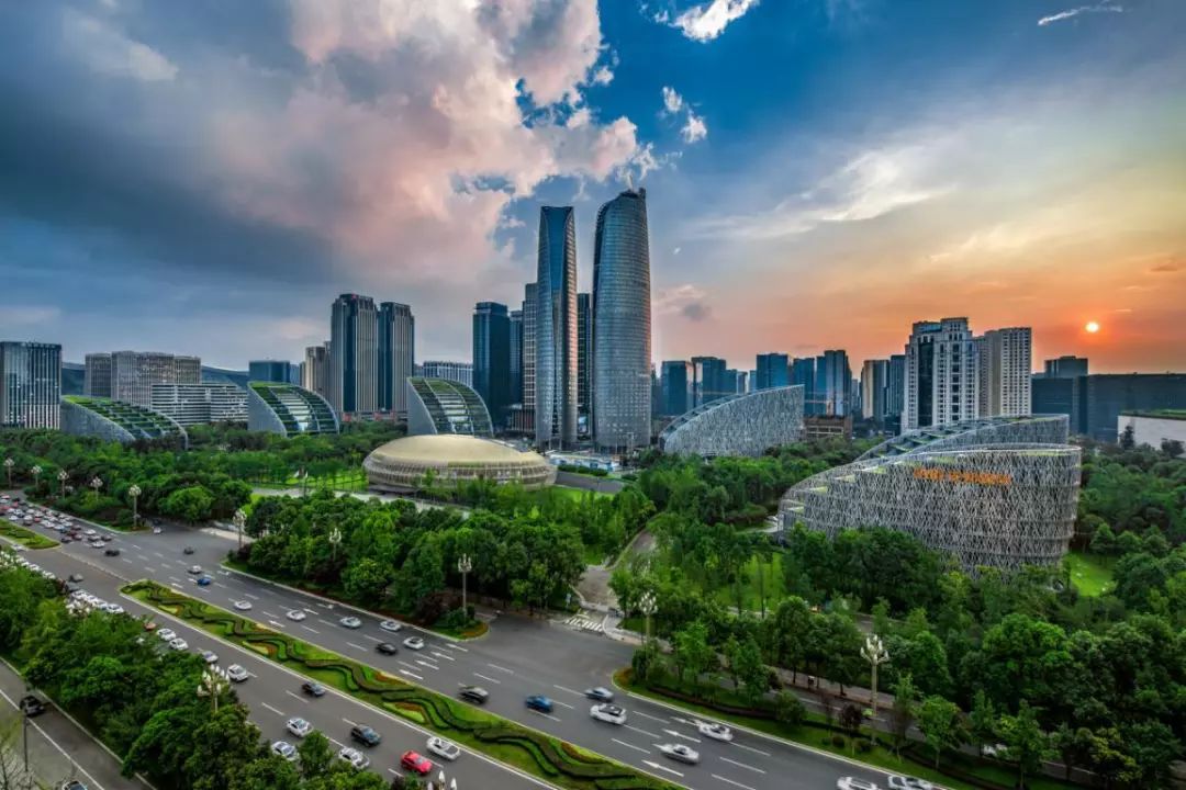 摄影大赛投票通道今日开启快来选你心中最美的成都金融城吧