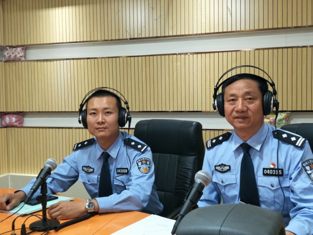 长治交通广播《大交通有说法》节目,邀请长治市公安局交警支队驾管科