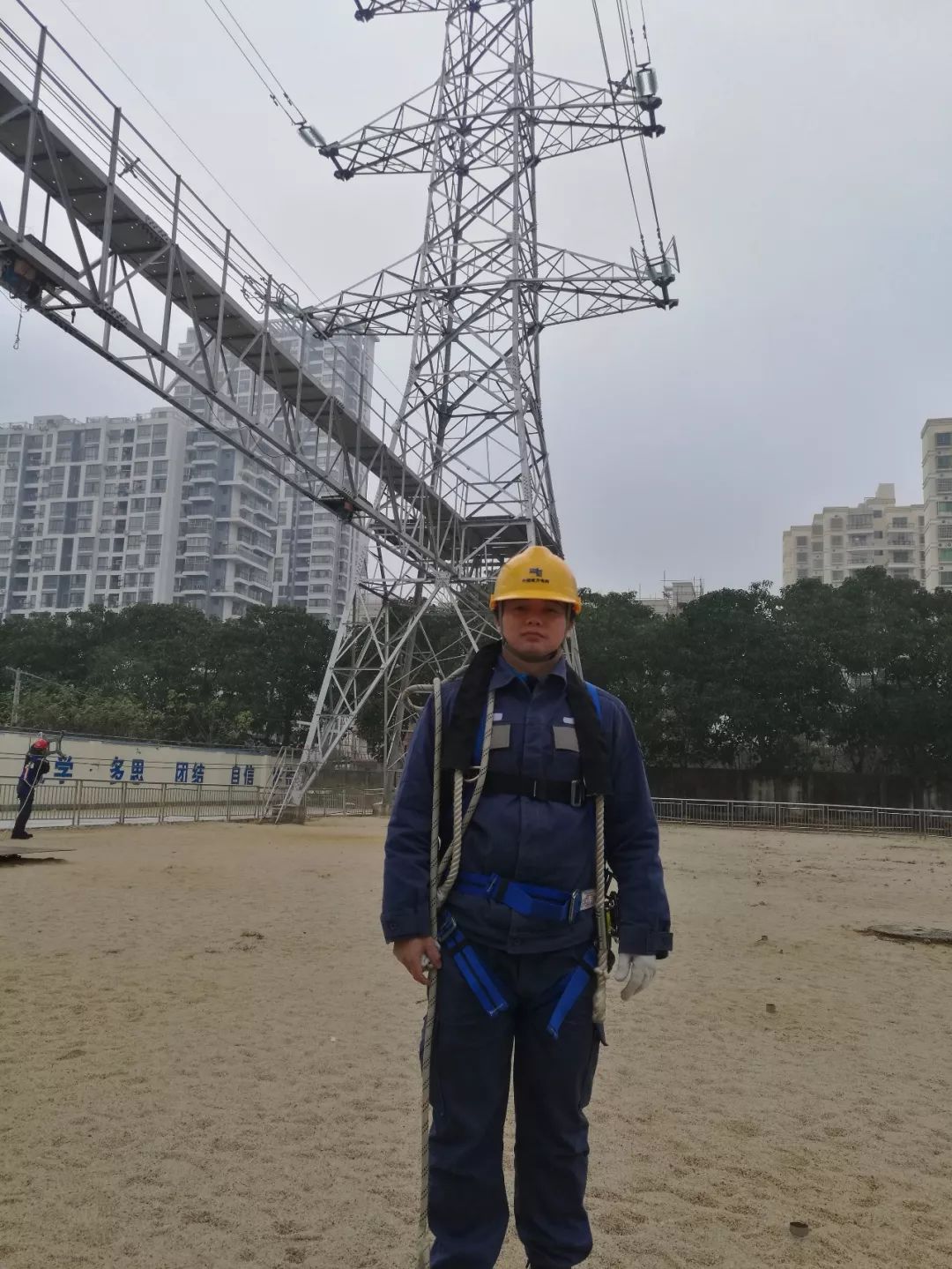 张德威,南方电网广西贵港供电局变电管理所变电检修