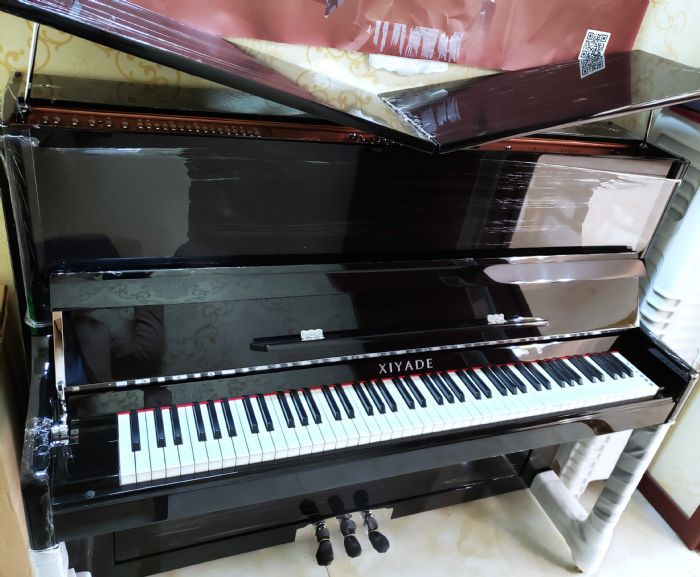 泰安钢琴培训:希雅德钢琴专卖体验中心