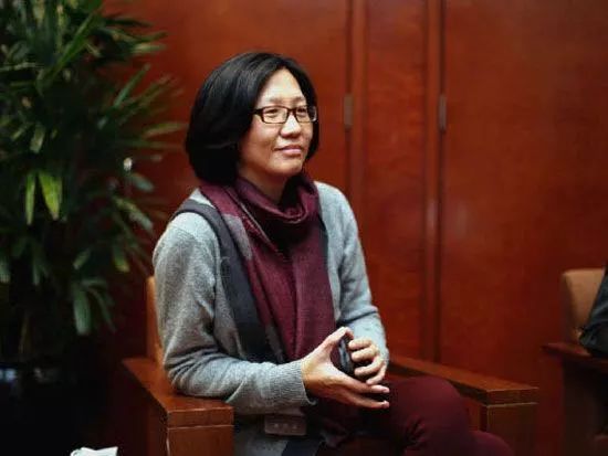 陈新,女,福建霞浦人.