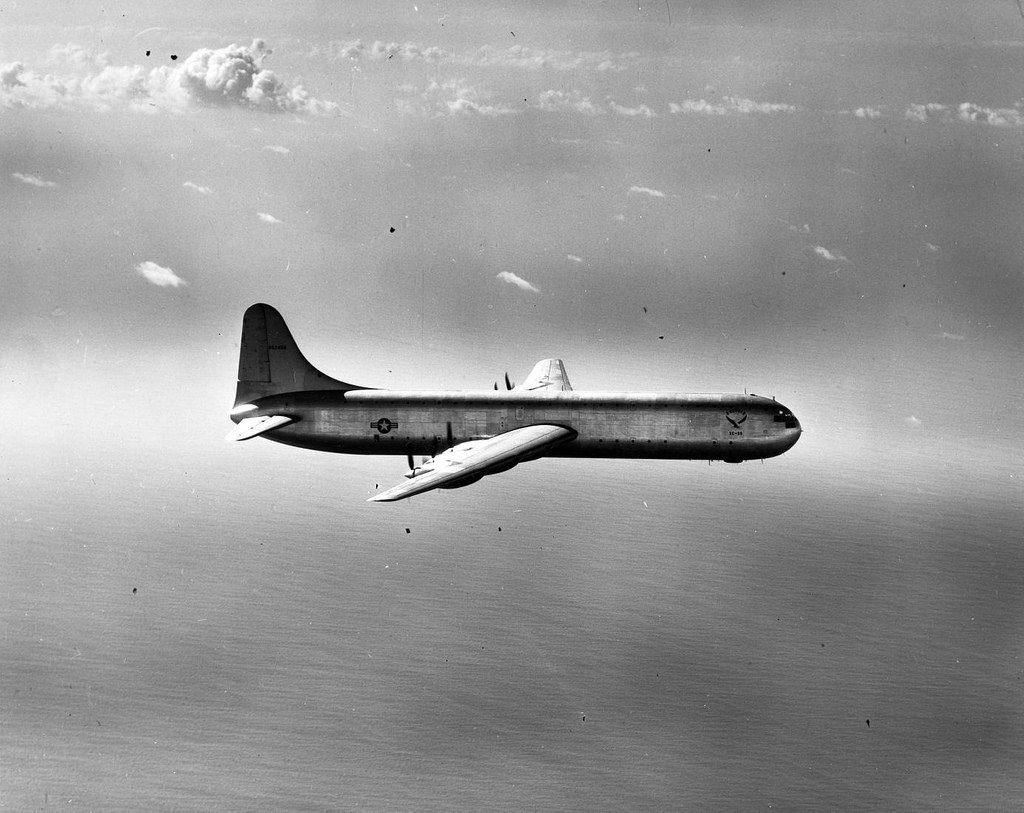 会飞的大冰棒康维尔xc99运输机