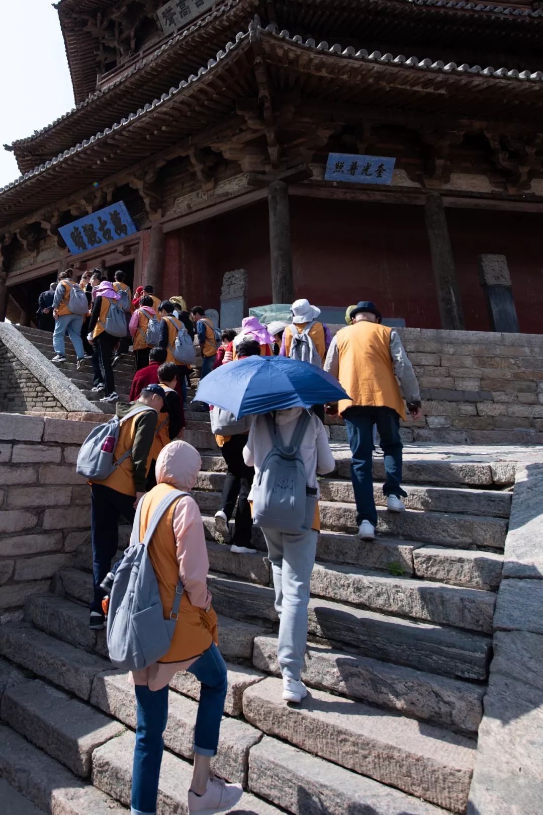 千里朝圣五台山 慈云普被得清凉
