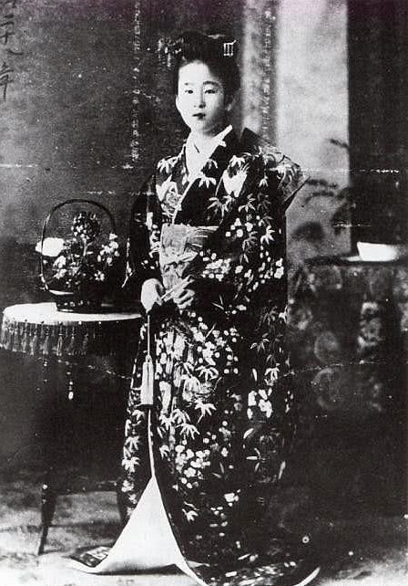 直击梨本宫伊都子妃的真容美艳不可方物老照片见证玄机