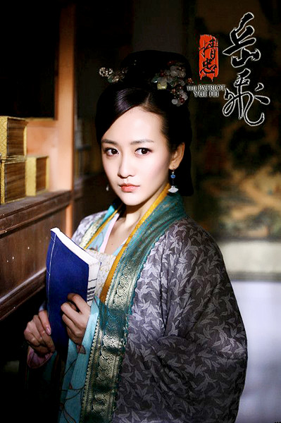 6:岳安娘(张芷溪 饰)岳飞的女儿,因岳飞常年征战,在兵荒马乱中安娘