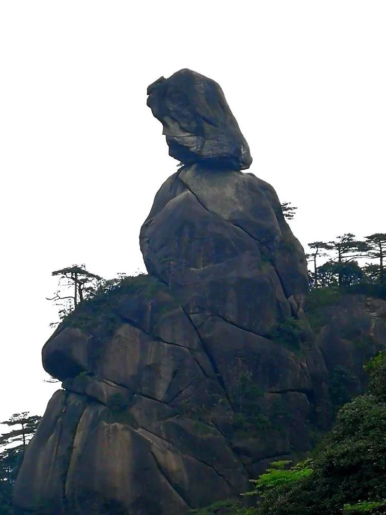 三清山蒲牢鸣天图片