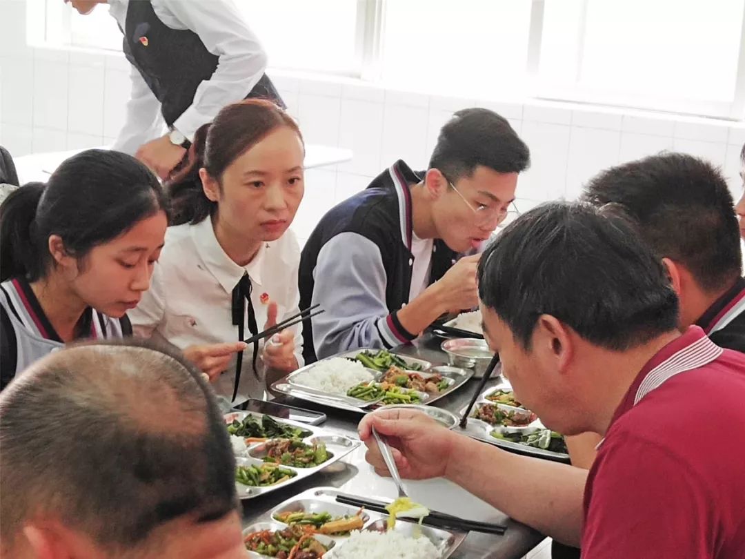 纪念百年五四 | 广东仲元中学首届校长午餐会