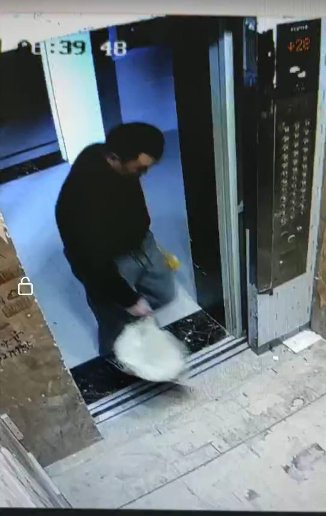 武汉东湖新技术开发区民警坚守智能监控系统抓小偷