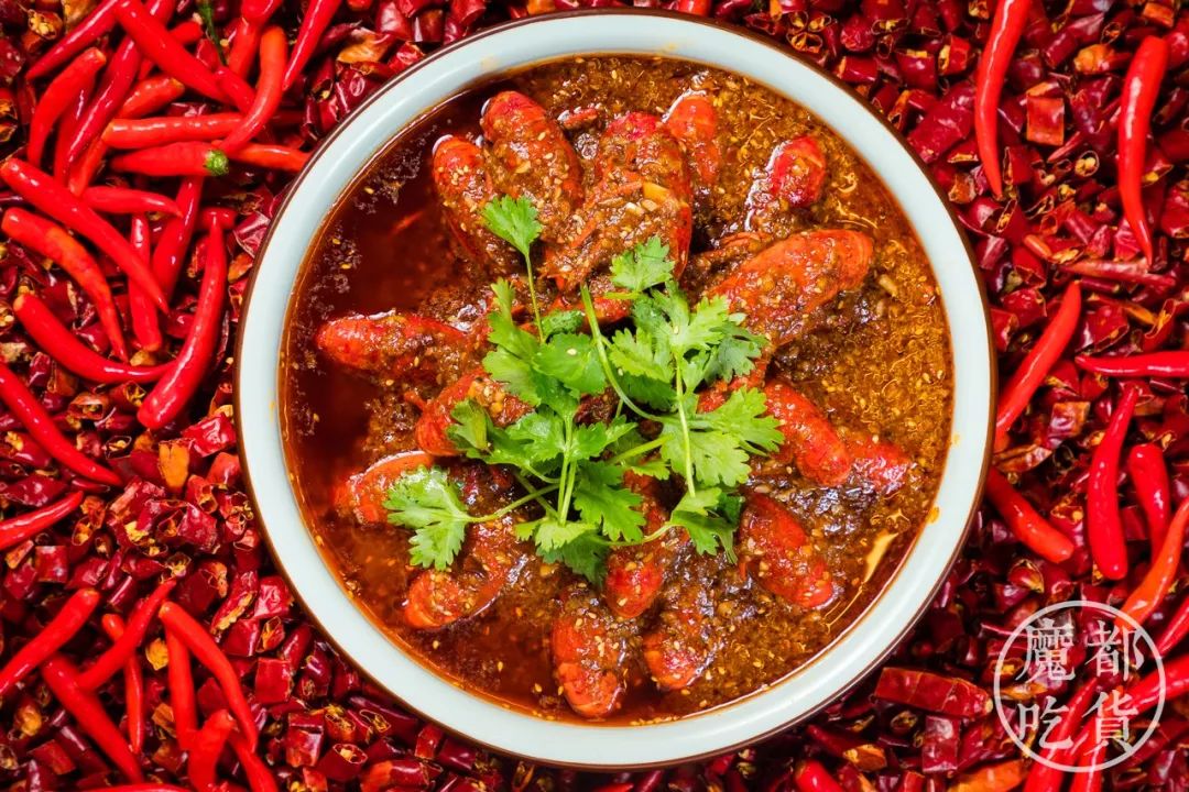 深夜蛇堂居然出了款可以"喝"的小龙虾!_龙王