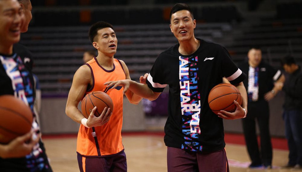 在此前刚刚公布的男篮世界杯大名单中,郭艾伦,刘志轩,赵继伟成功入选.