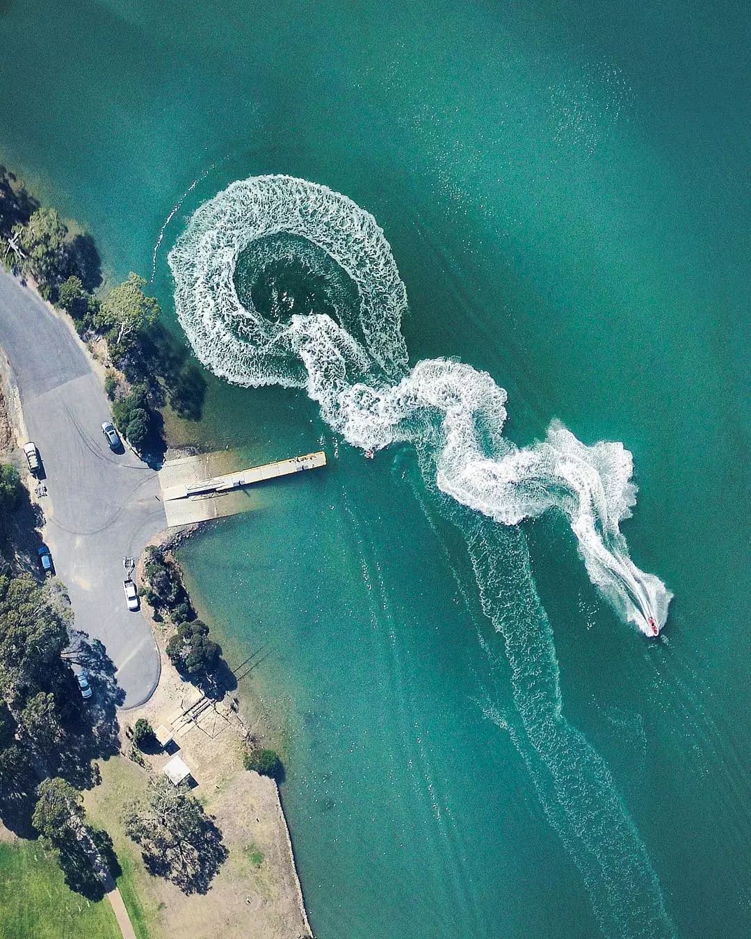 上帝视角的看地球美得有点过分