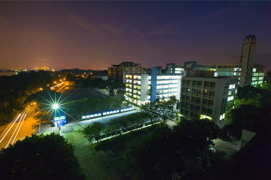 广州市第六十五中学招生公告