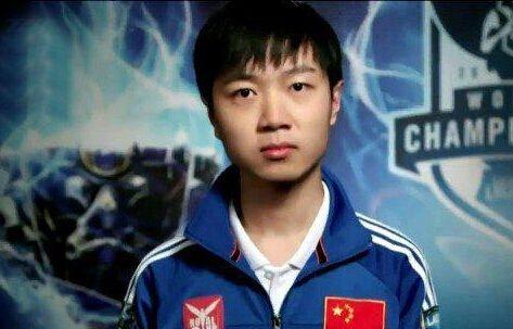 英雄联盟ig不敌skt前皇族上单神超找出原因