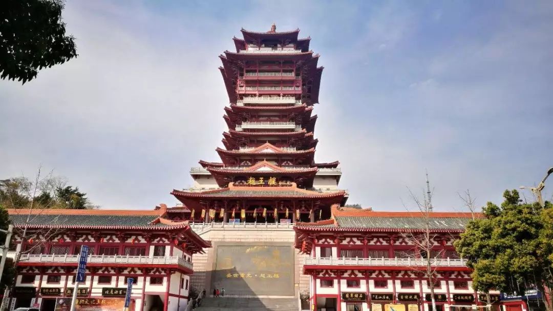 【小记者大文章】吟诵国学经典,打卡绵州地标