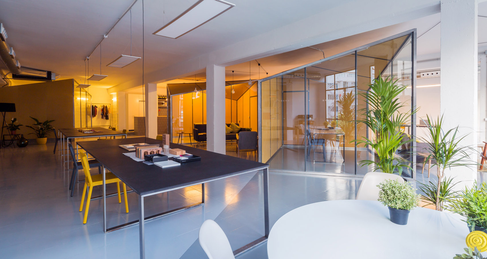 时尚前卫的联合办公室设计,工作玩乐两不误!_空间