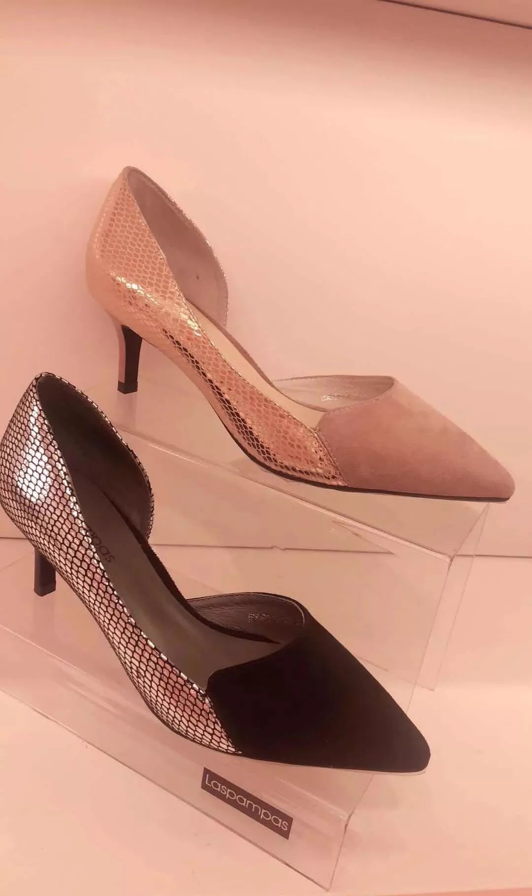 【友谊新都百货 | 莱斯佩斯 】愿你有高跟鞋也有跑鞋,愿你特别美丽!