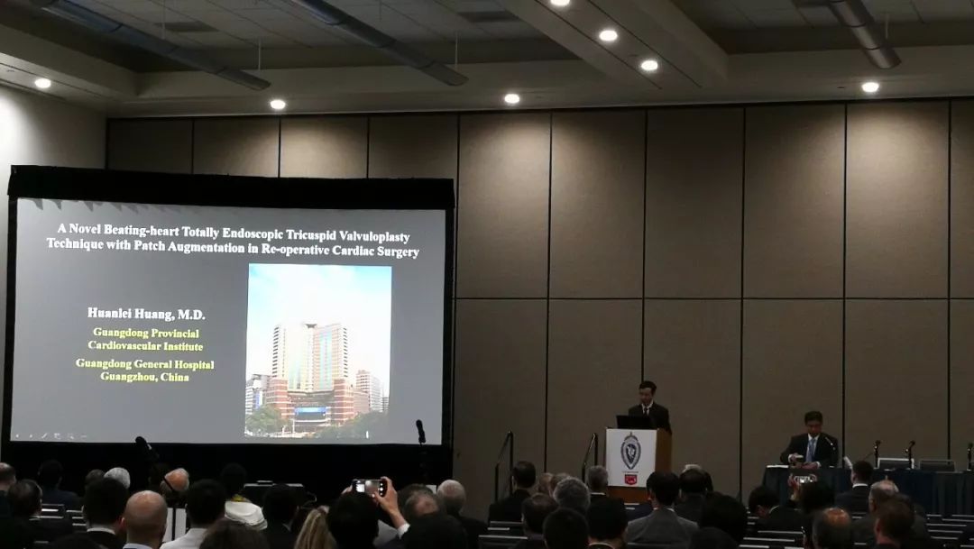 心研所60周年 · 科主任风采丨黄焕雷:在心脏微创外科路上砥砺前行