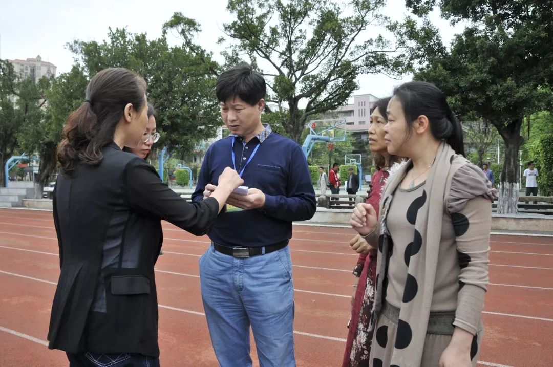 安全第一防范为先盐步中学2019年安全逃生演练及消防知识培训