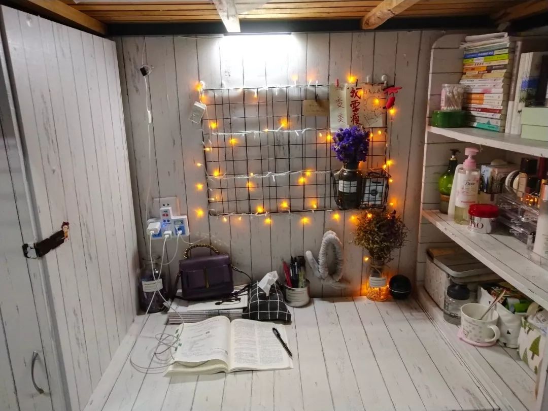 我院特色寝室评比活动圆满落幕——第十七届公寓文明月系列活动(五)