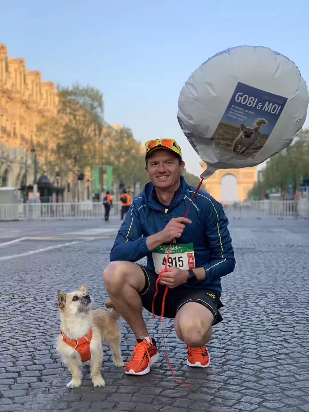 就是这只小狗,她叫gobi(戈壁)