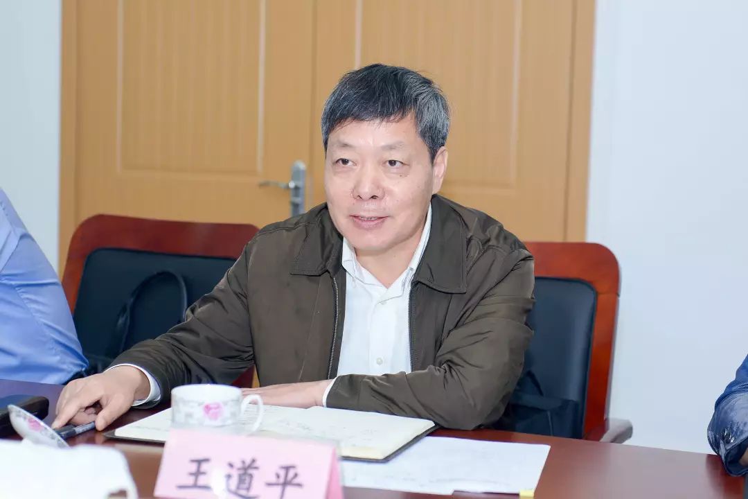 头条嘉兴市副市长叶忠华来新埭开展三服务活动