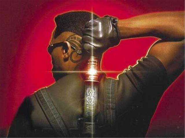 以吸血鬼为题材的超级英雄!_刀锋