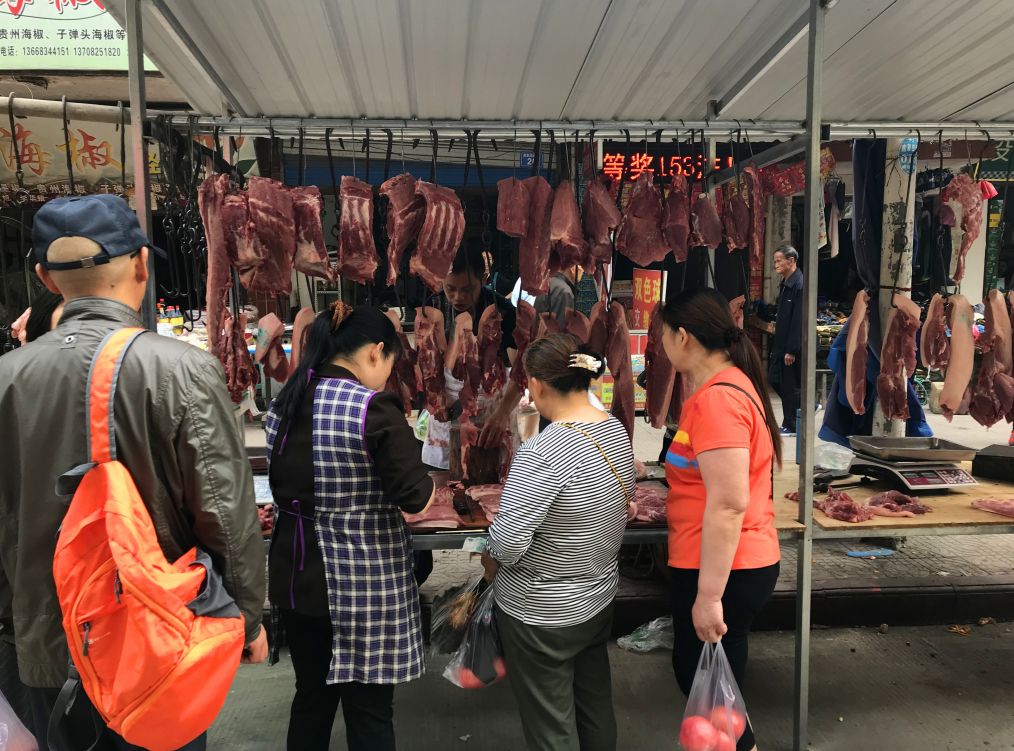 在威远这里卖猪肉的全部都.(附停电信息)