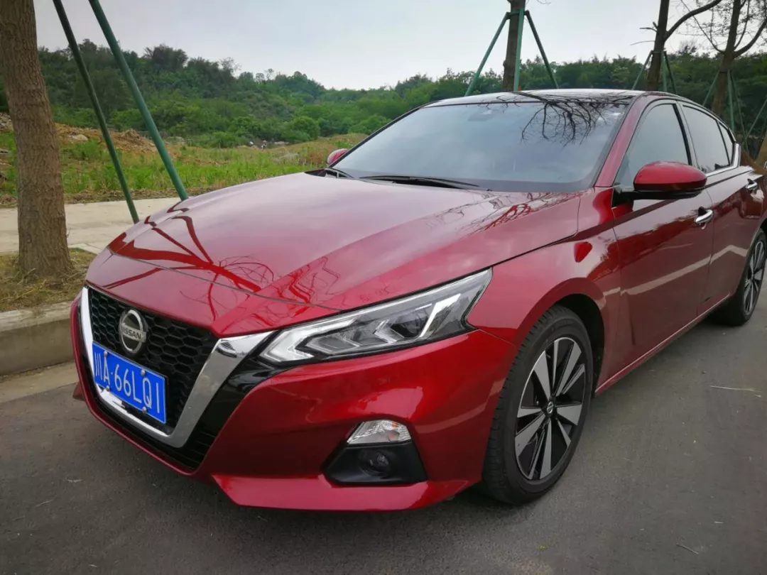 全新一代天籁:销售为何强烈推荐2.0L 舒适版,性价比真的高吗?_搜狐汽车_搜狐网