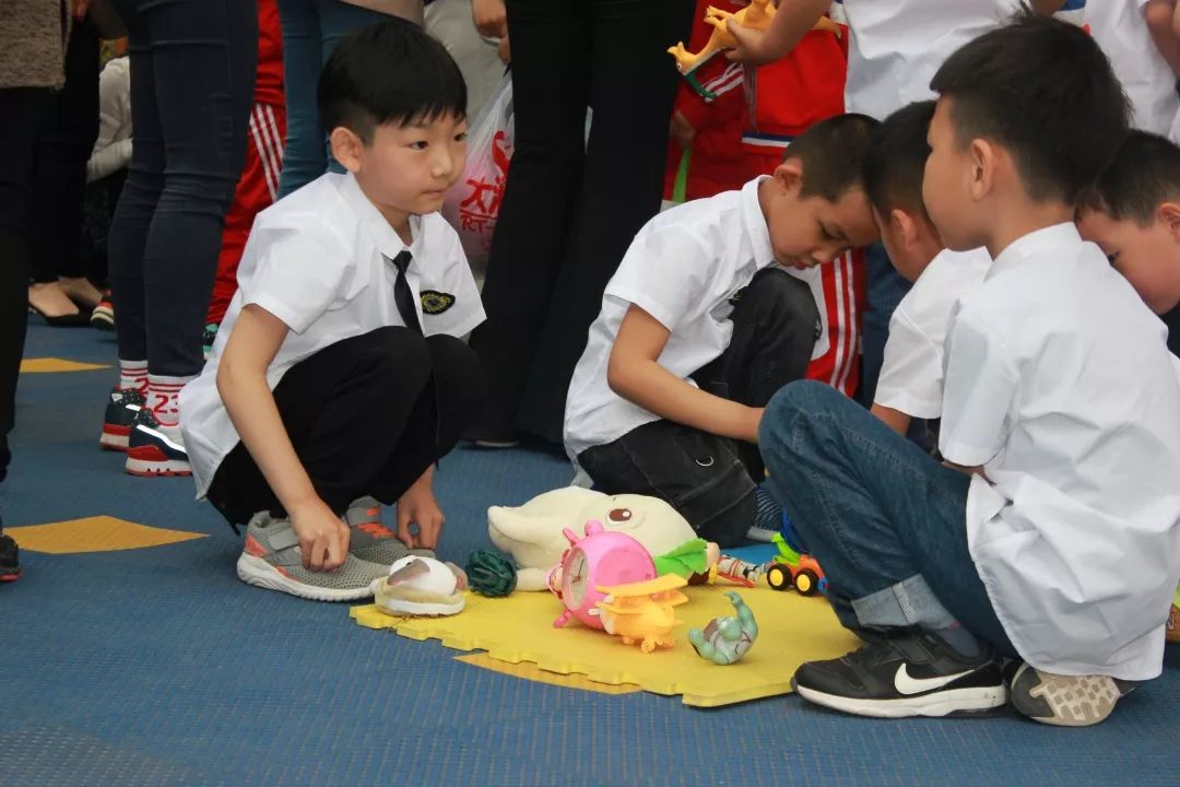 今天我当家幸福来交换天桥区行知幼儿园举行幸福交换日活动