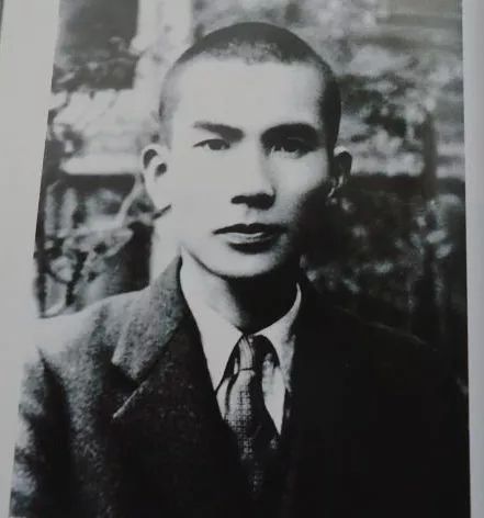 折射人间百态的童话作家新美南吉,他与宫泽贤治齐名,擅写民间故事_日本