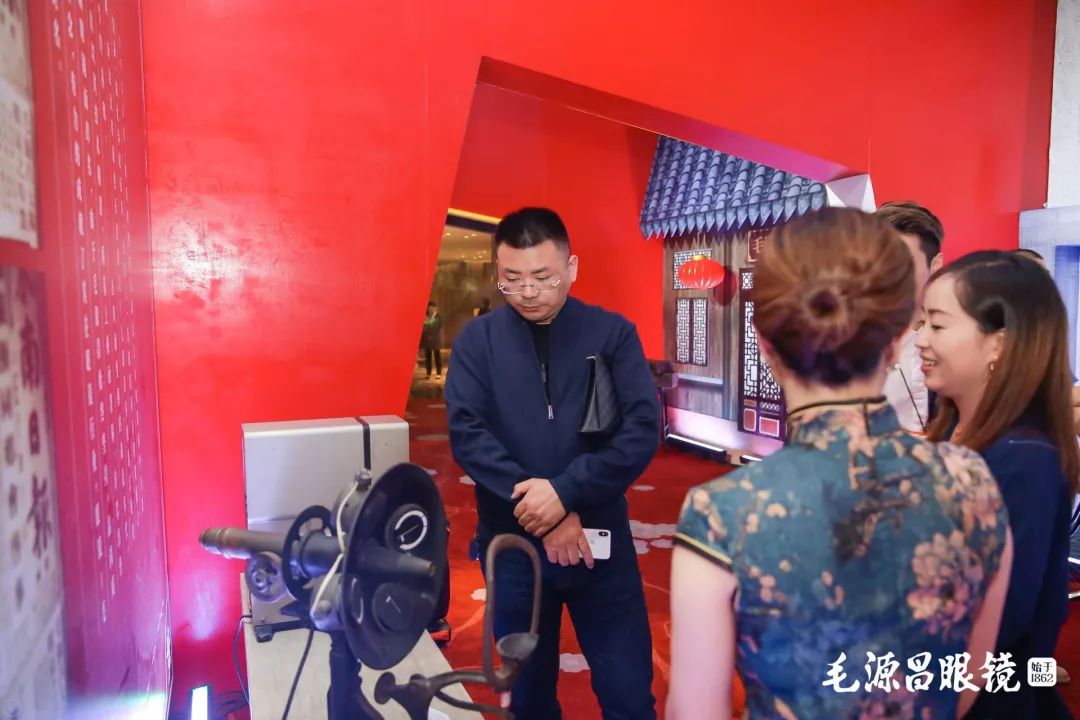 对于更长远未来的发展方向,金增敏表示,毛源昌将以专业引领品牌发展