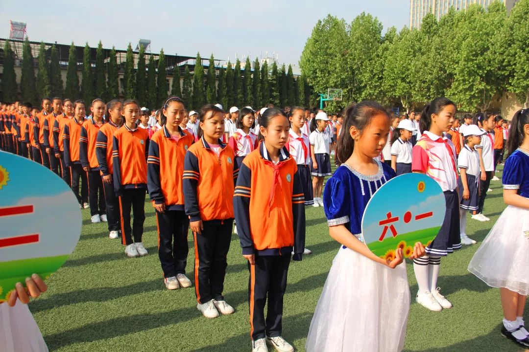 好嗨哟济南市黄台小学运动会精彩在这里喔