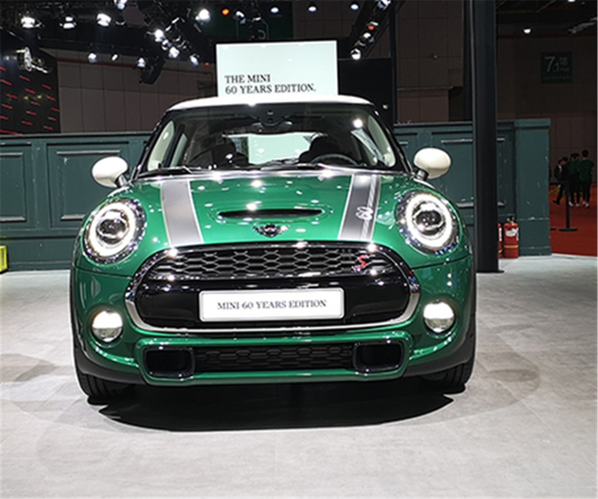 mini 60周年纪念版上市 搭60 years专属标识24.78万元起售