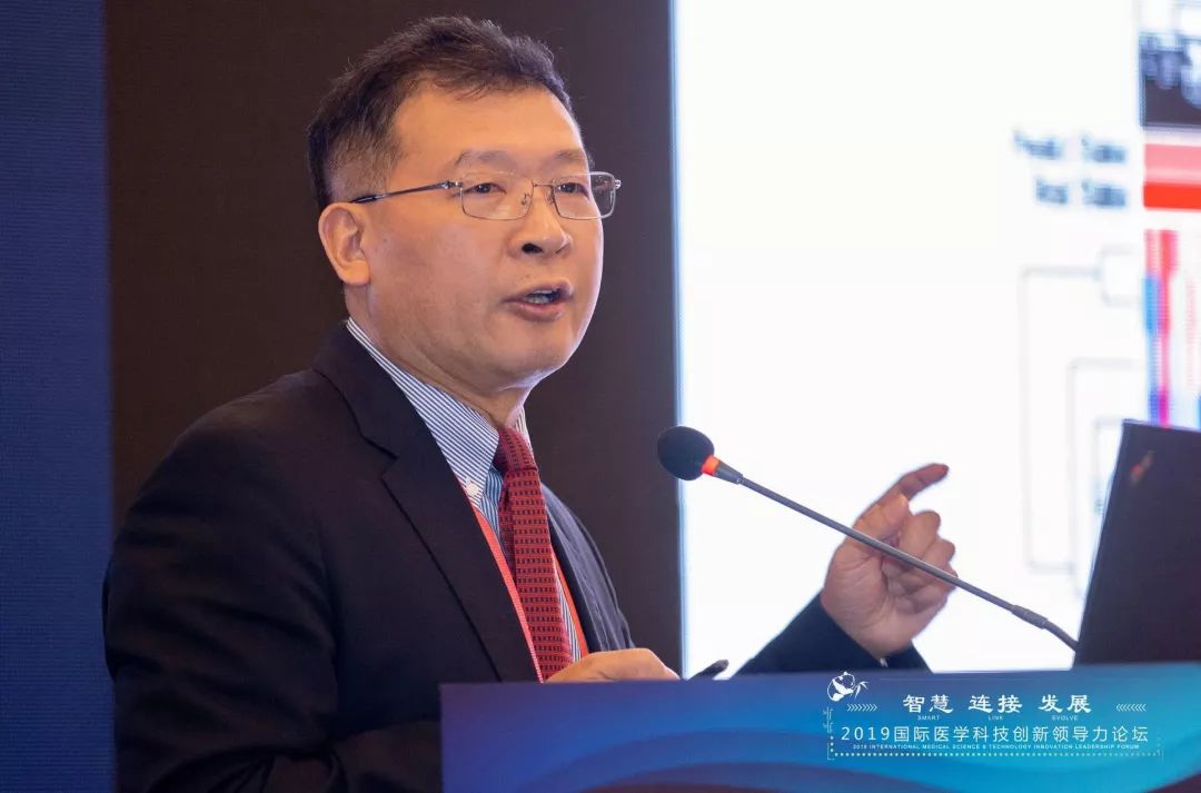 徐瑞华教授分享了中山大学肿瘤防治中心正在进行的研究,让大家了解到