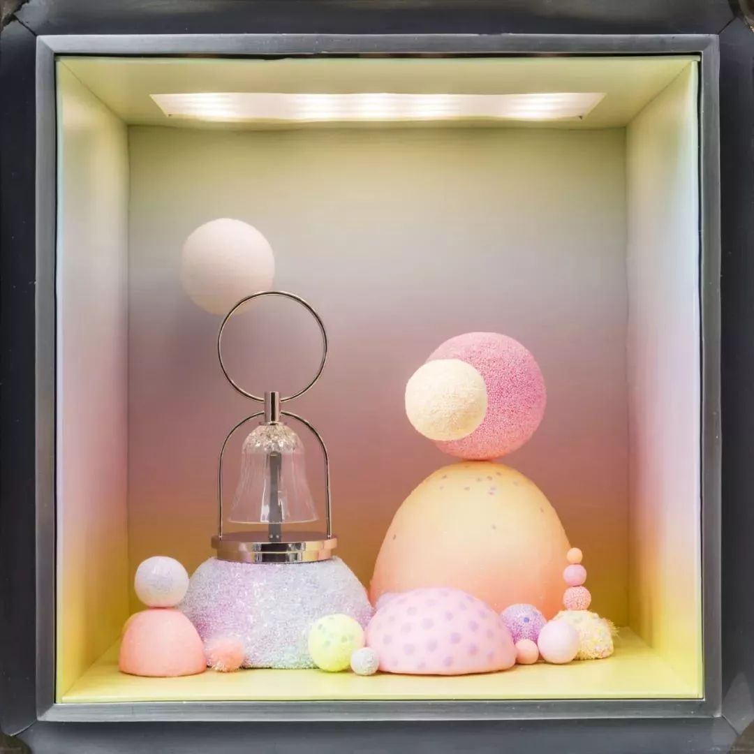 六一儿童节的橱窗你只知道放气球吗