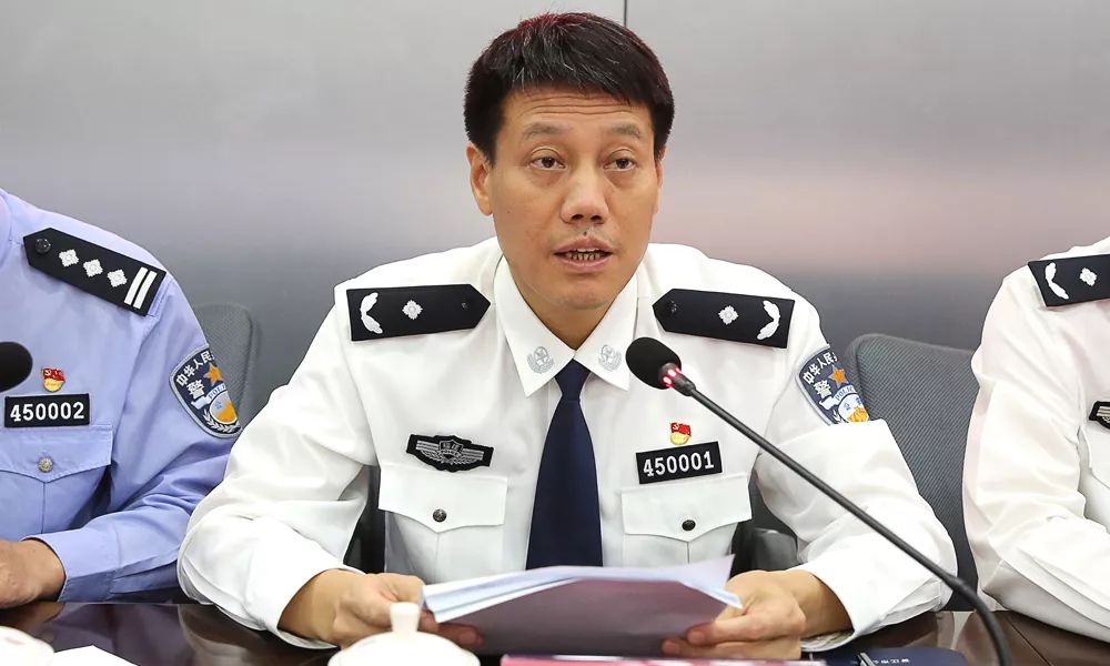 忠诚保大庆"暨首届中国警察马拉松赛相关情况及今年1至4月份晋江公安