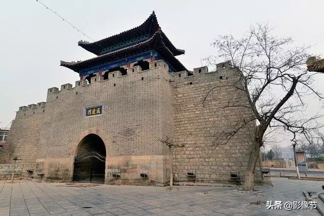 鹿泉为河北省省会石家庄的行政区之一,由历史上的获鹿县,鹿泉市演变