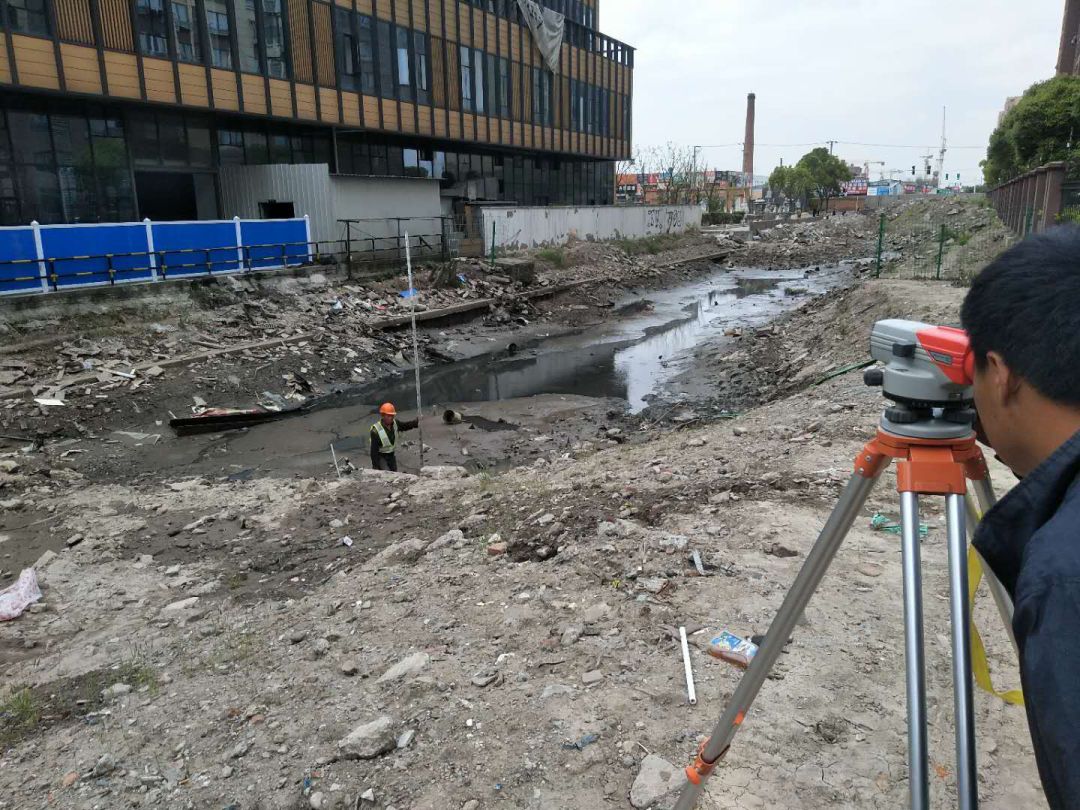 菊园新区民悦街霍城路胜辛路道路新建工程正式开工有望年内完成