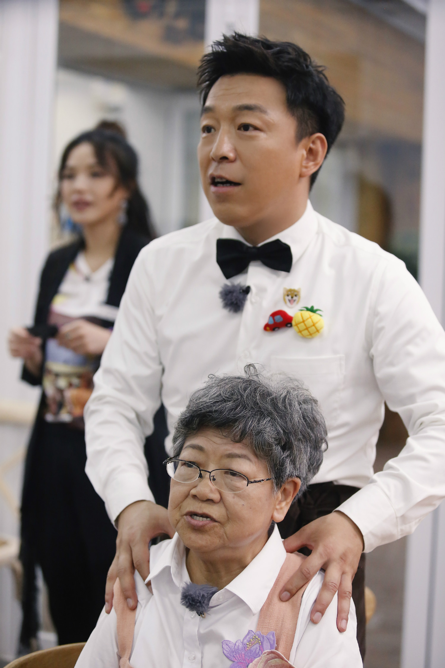 《忘不了餐厅》店长黄渤被舒淇"劝退" 辣椒与眼泪见证友情