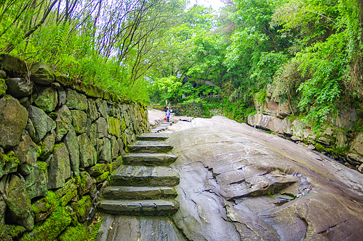 原创安徽潜山最幽静的风景区古寺溪水名人石刻犹如世外桃源