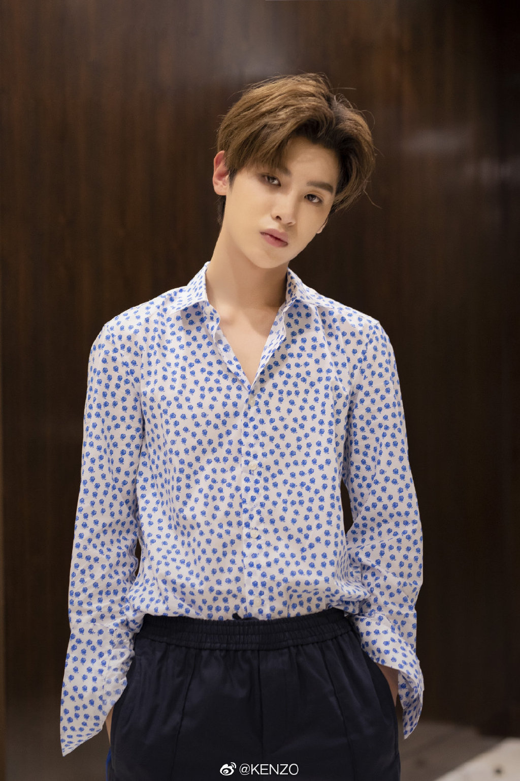 品牌商送来justin高清大图 帅气少爷魅力满分