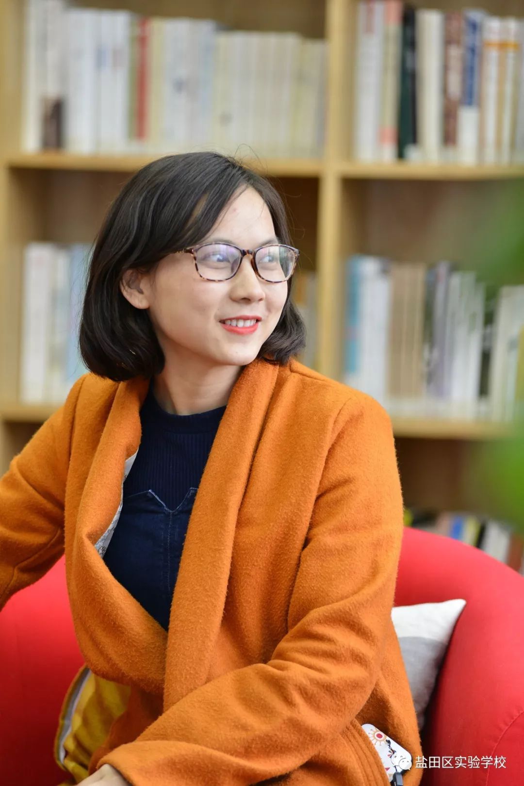 何小兰,2010年毕业,九年不同课程教学的经历告诉她:今天最大的不变就