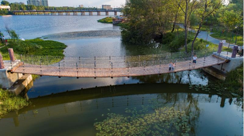 官渡河一景漫步河畔,两岸繁花似锦,鸟语花香,龙山,弦山,官渡,紫水